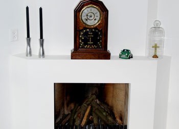 Hoek openhaard gestookt op hout